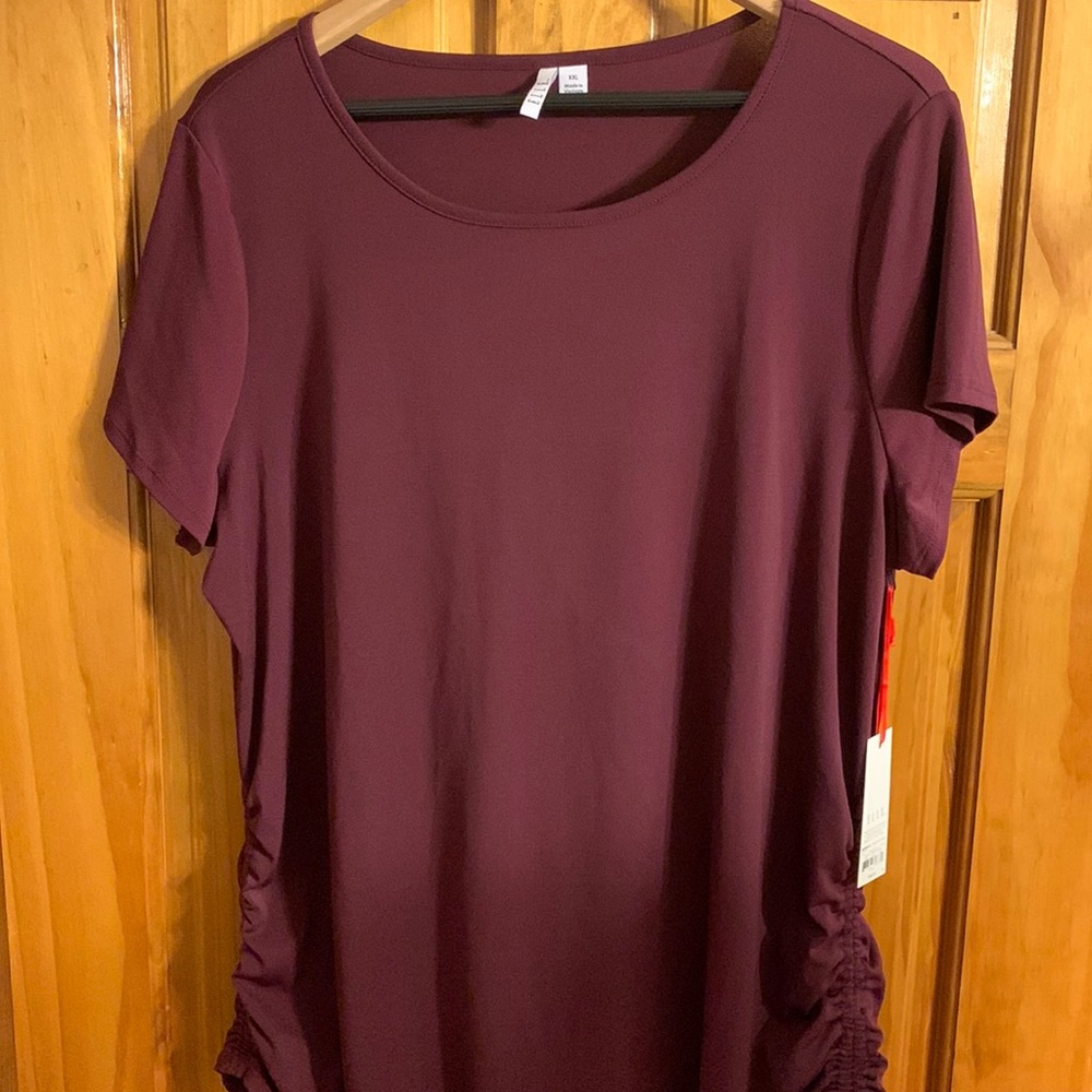 Elle shirt